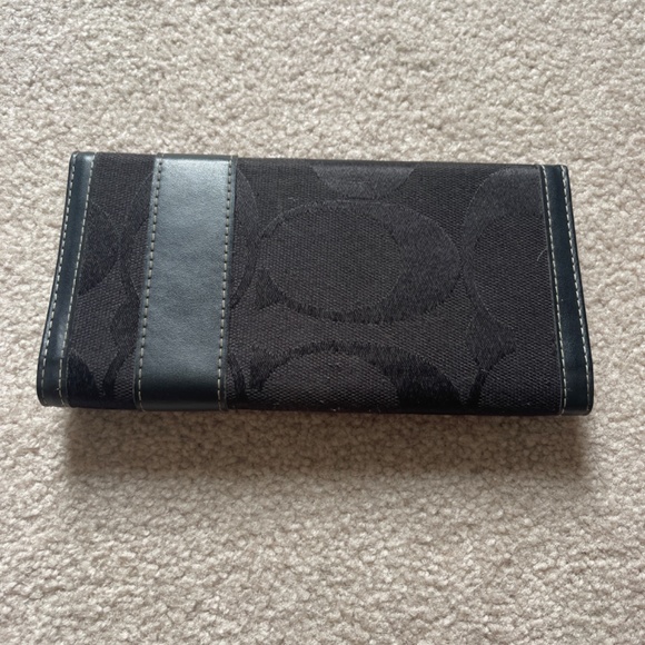 Coach Wallet - Picture 2 of 3